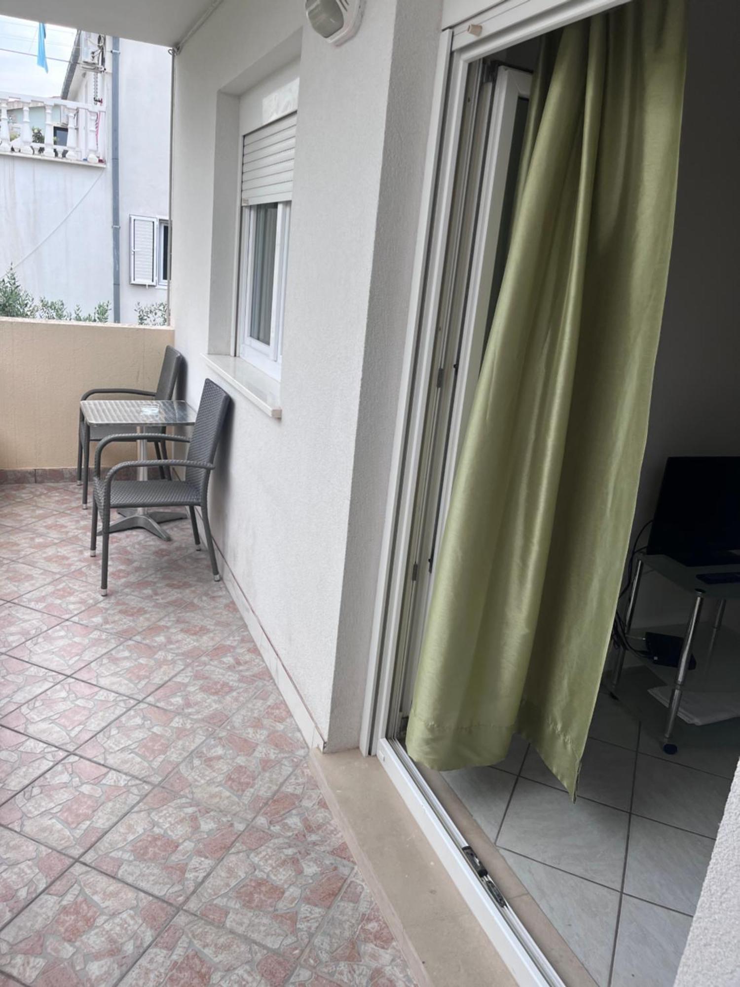 Apartments Nives Stari Grad  Kültér fotó