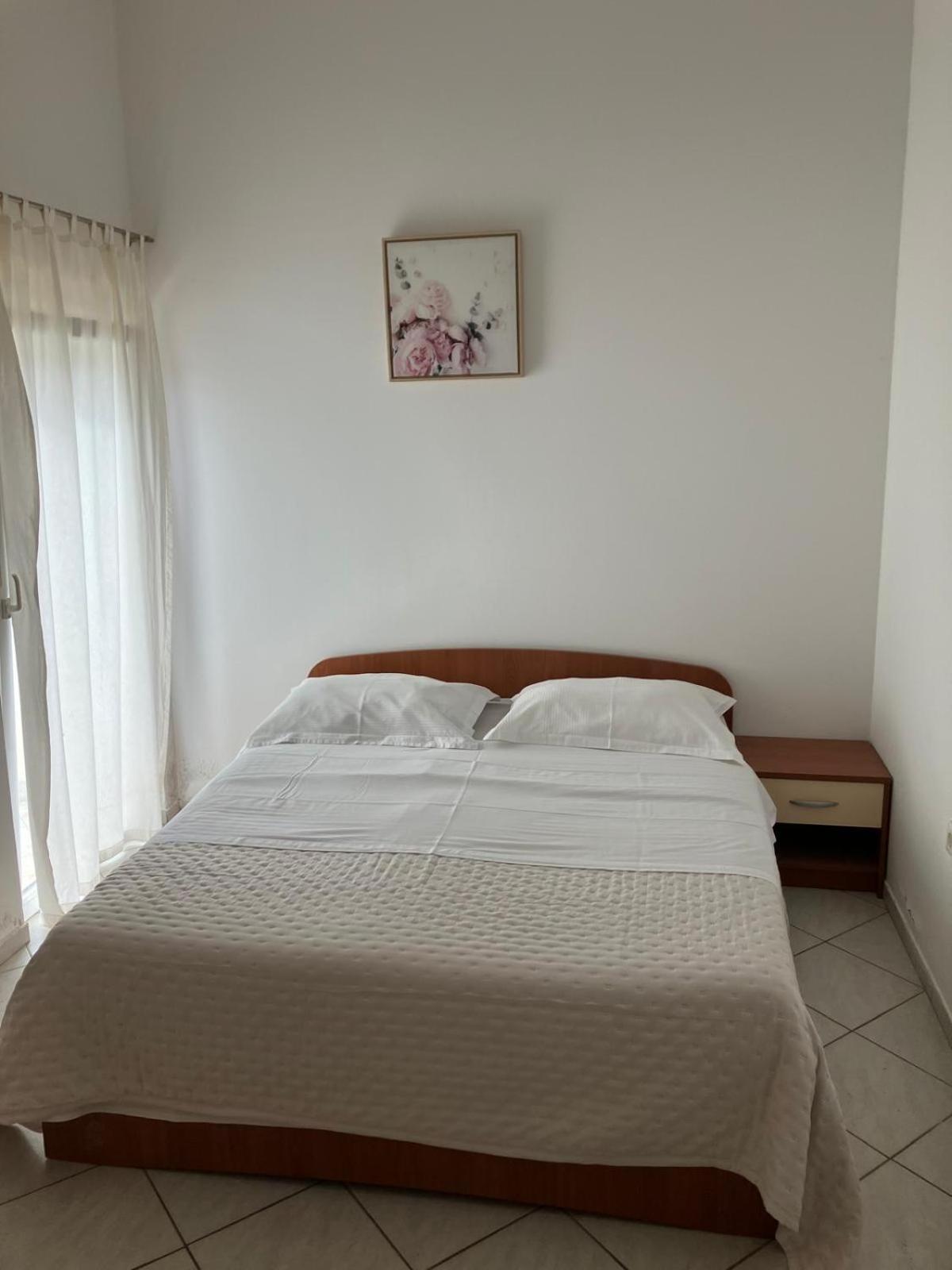 Apartments Nives Stari Grad  Kültér fotó